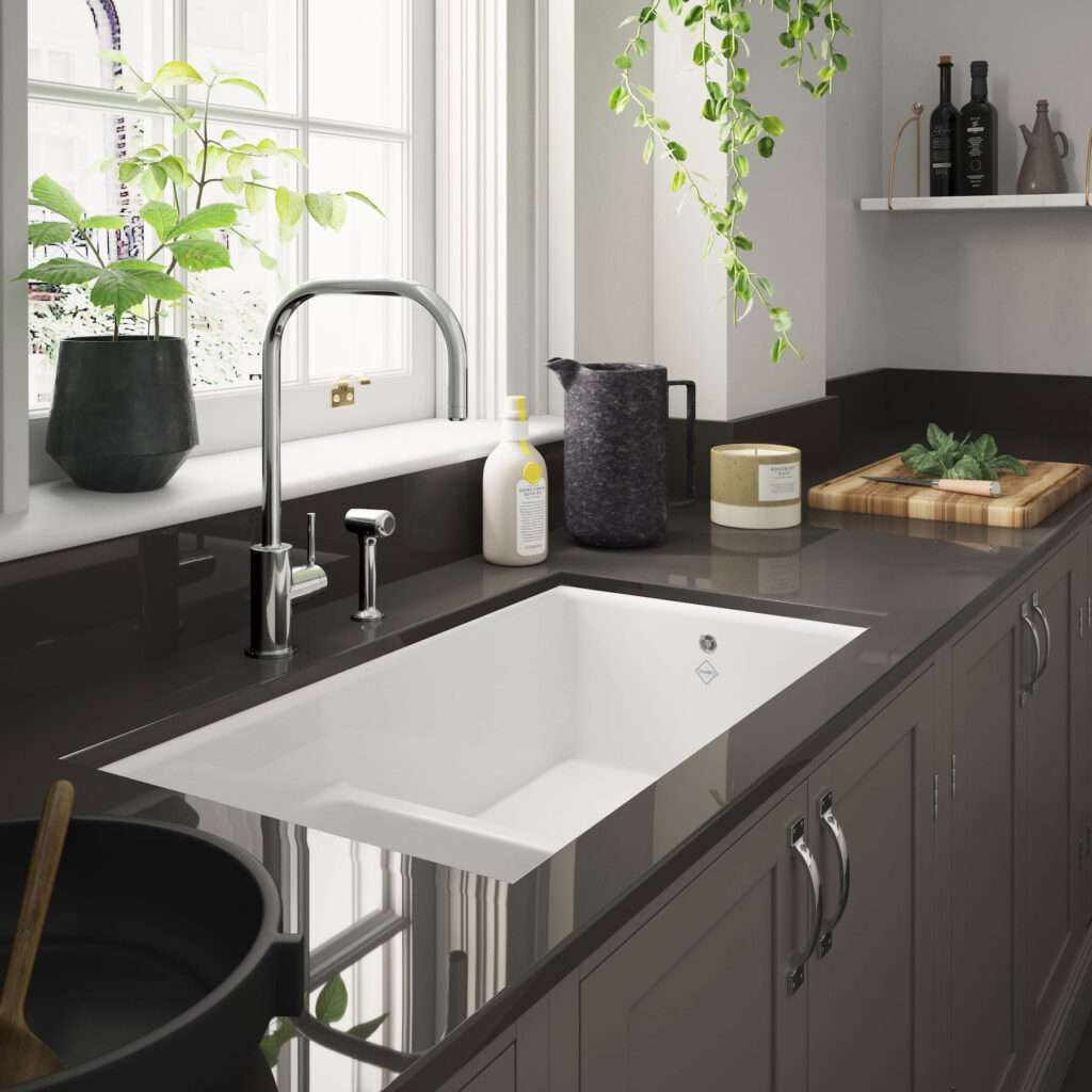 The Exposed Sink Kitchen: A Bold New Trend in Interior Design