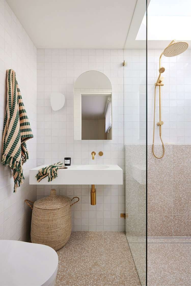 Fresh and Unexpected Ideas for Bathroom Tile Design