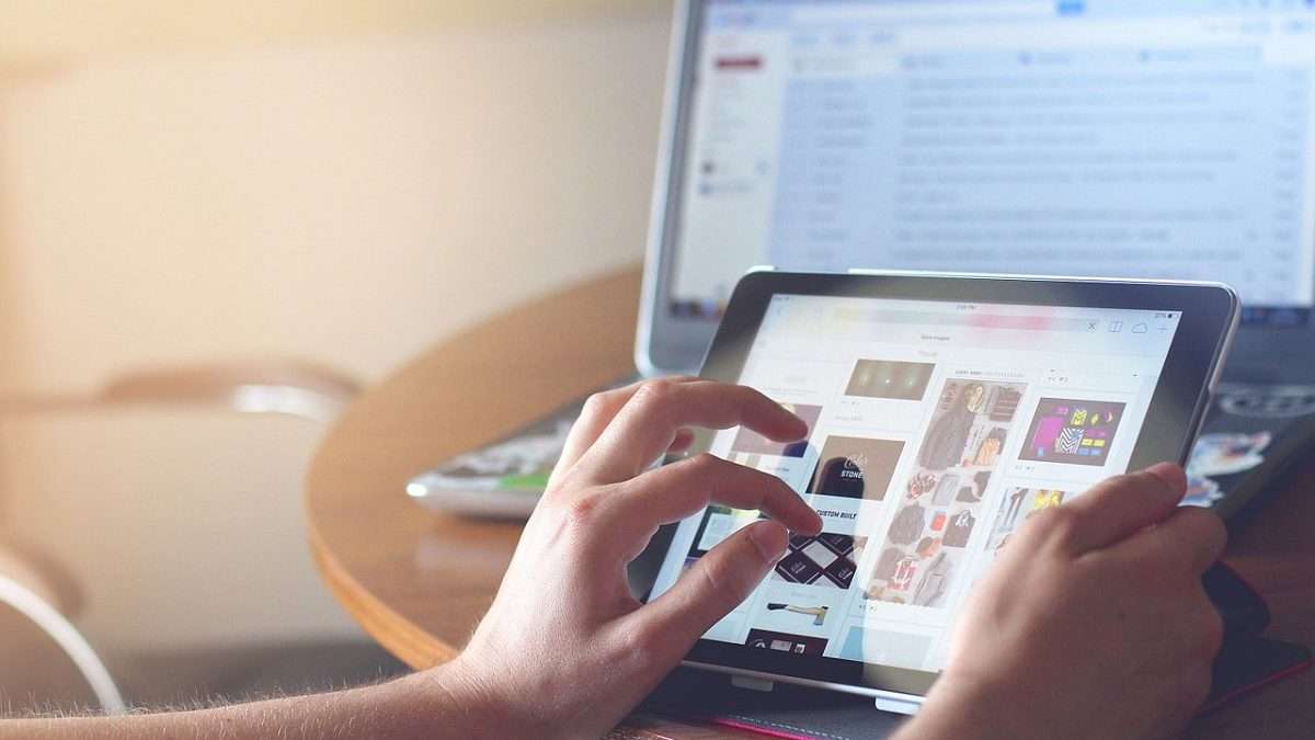 What is a Tablet? Definition‚ Features‚ Benefits and More